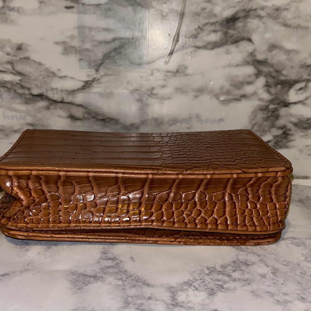Bebe Fabiola Stamped Crocodile Crossbody Mini/Hand Bag Camel Brand - Picture 9 of 11